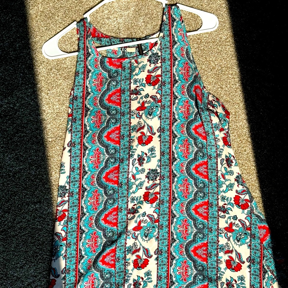 Sleeveless tunic shirt